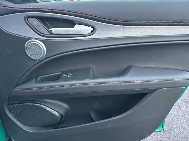 2025 Alfa Romeo Stelvio Sprint AWD