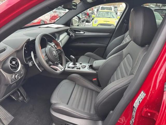2025 Alfa Romeo Stelvio Sprint AWD