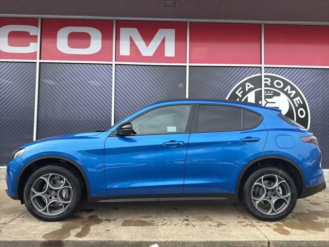 2025 Alfa Romeo Stelvio Sprint AWD