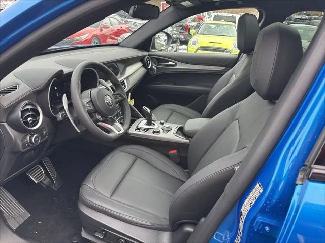 2025 Alfa Romeo Stelvio Sprint AWD