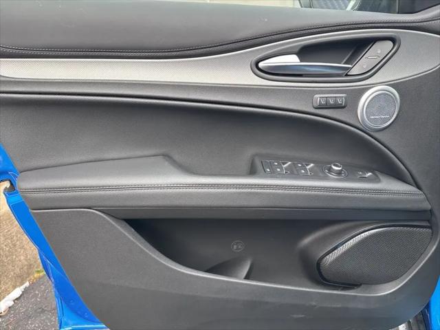 2025 Alfa Romeo Stelvio Sprint AWD