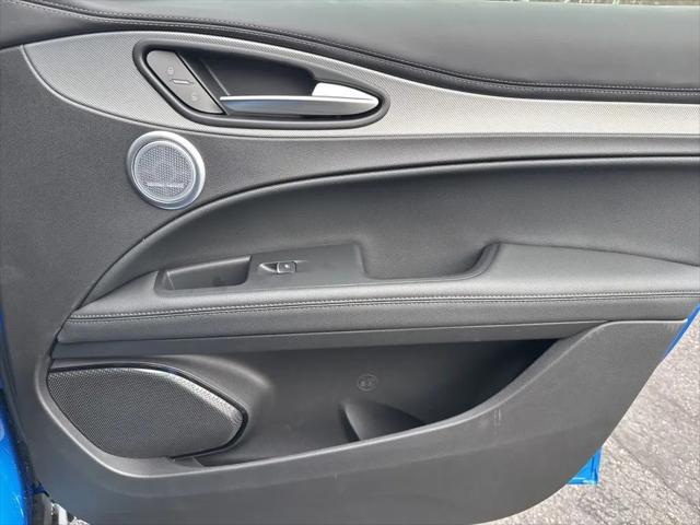 2025 Alfa Romeo Stelvio Sprint AWD