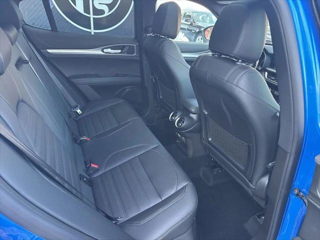 2025 Alfa Romeo Stelvio Sprint AWD