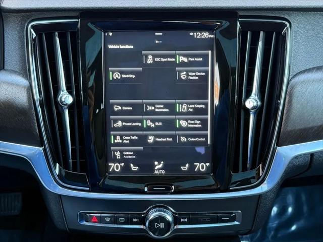 2020 Volvo V90 Cross Country T6