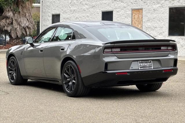 2026 Dodge Charger Daytona 4-Door Scat Pack AWD