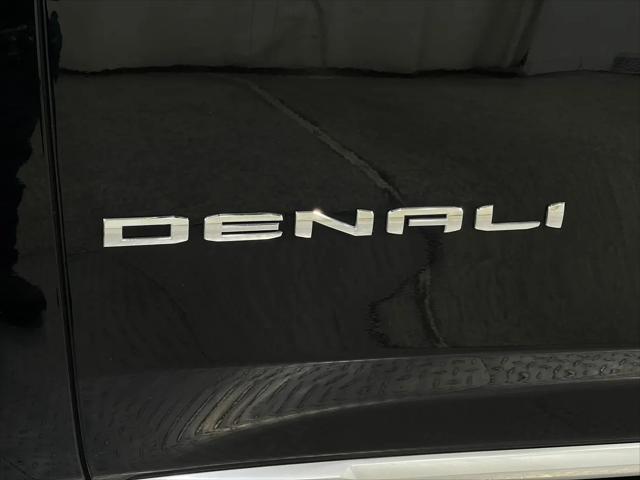 2021 GMC Yukon 4WD Denali