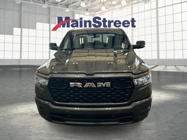 2026 Ram 1500 Big Horn Crew Cab 4x4 5'7" Box