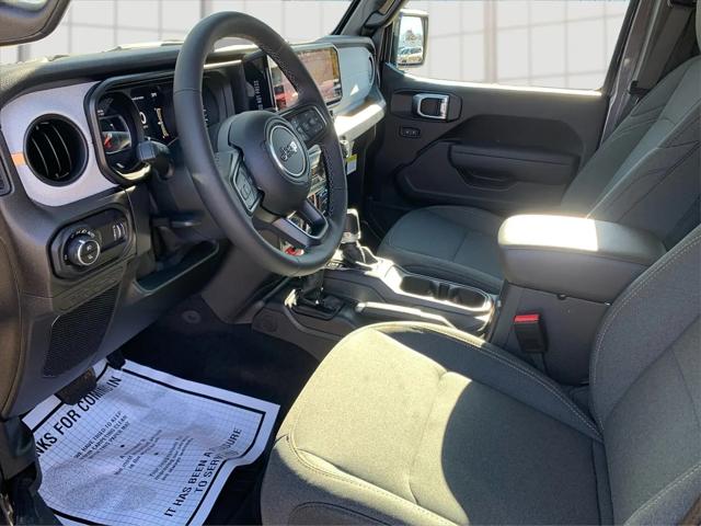 2026 Jeep Gladiator Sport