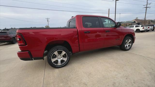 2026 Ram 1500 Express Crew Cab 4x2 5'7" Box