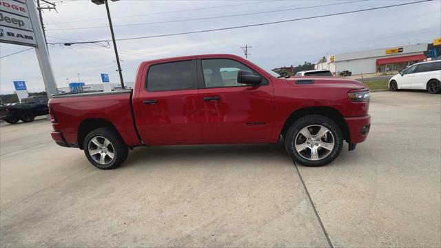 2026 Ram 1500 Express Crew Cab 4x2 5'7" Box