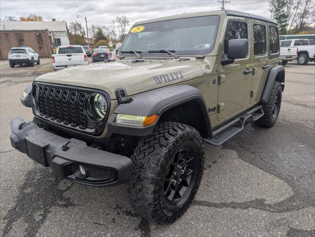 2025 Jeep Wrangler 4-Door Willys 4x4 2025 Jeep Wrangler 4-Door Willys 4x4