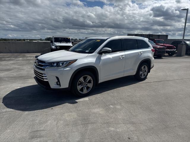 2017 Toyota Highlander Limited 2017 Toyota Highlander Limited