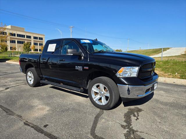 2020 RAM 1500 Classic SLT Crew Cab 4x4 57 Box 2020 RAM 1500 Classic SLT Crew Cab 4x4 57 Box