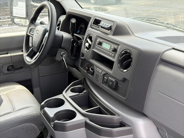 2026 Ford E-450 Cutaway Base