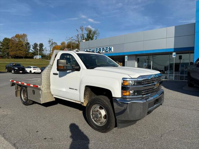2017 Chevrolet Silverado 3500HD Chassis WT 2017 Chevrolet Silverado 3500HD Chassis WT