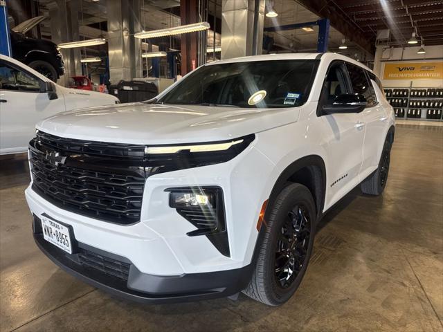 2025 Chevrolet Traverse FWD LT