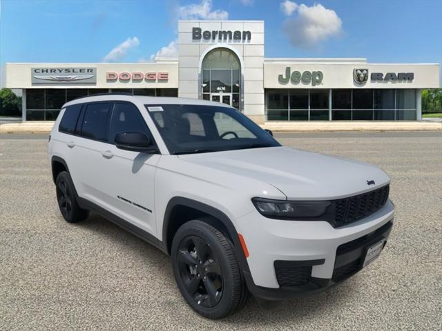 2025 Jeep Grand Cherokee L Altitude X 4x4