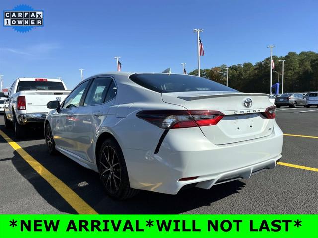 2024 Toyota Camry SE Nightshade