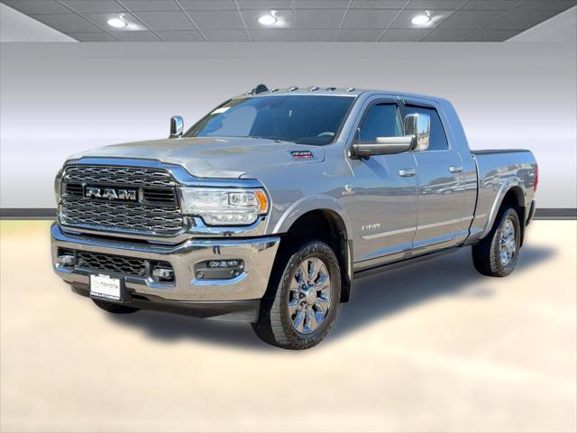 2021 RAM 3500 Limited Mega Cab 4x4 64 Box 2021 RAM 3500 Limited Mega Cab 4x4 64 Box