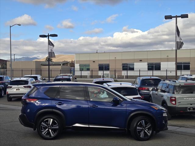 2022 Nissan Rogue SL