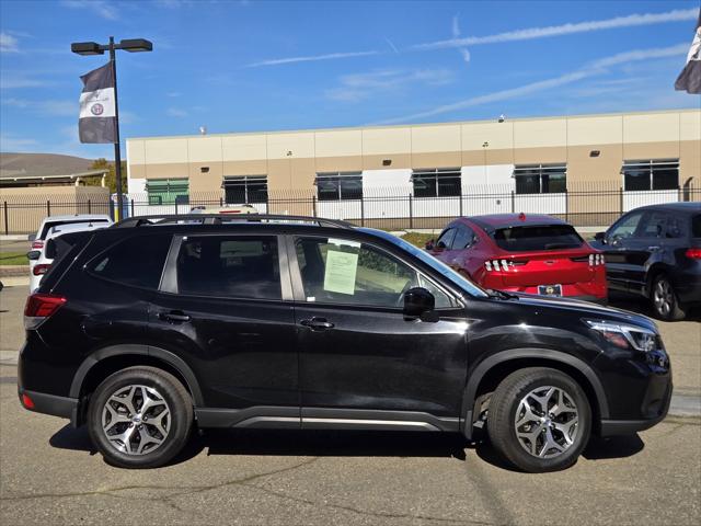 2021 Subaru Forester Premium 2021 Subaru Forester Premium