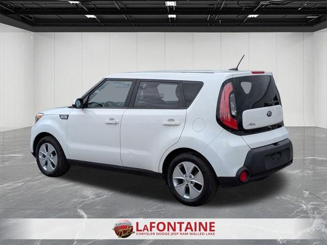 2016 Kia Soul Base