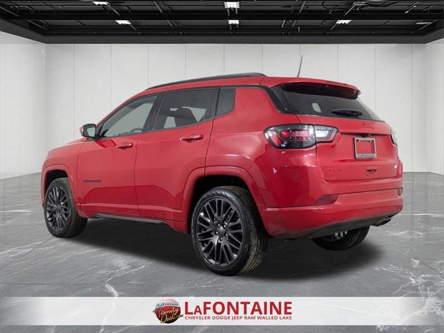2022 Jeep Compass (RED) Edition 4x4 2022 Jeep Compass (RED) Edition 4x4