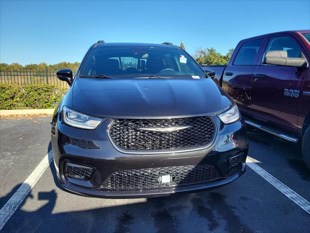 2021 Chrysler Pacifica Touring
