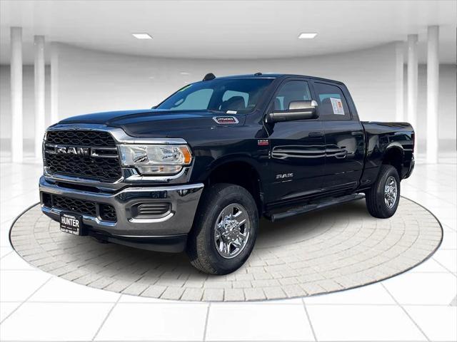 2022 RAM 2500 Tradesman Crew Cab 4x4 64 Box 2022 RAM 2500 Tradesman Crew Cab 4x4 64 Box
