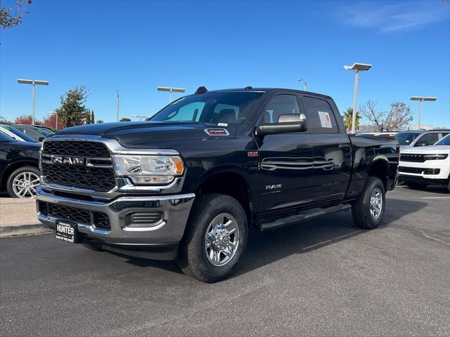 2022 RAM 2500 Tradesman Crew Cab 4x4 64 Box 2022 RAM 2500 Tradesman Crew Cab 4x4 64 Box