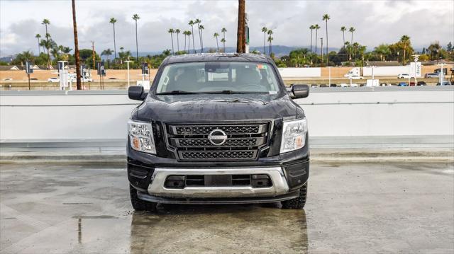 2023 Nissan TITAN Crew Cab SV 4x2 2023 Nissan TITAN Crew Cab SV 4x2