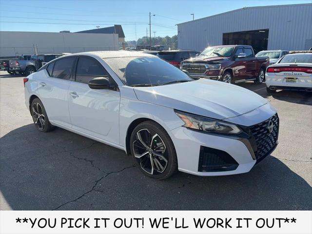 2023 Nissan Altima SR FWD 2023 Nissan Altima SR FWD