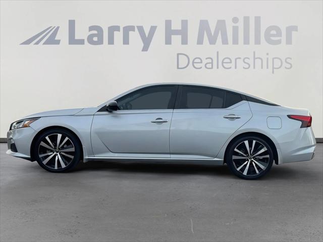 2020 Nissan Altima SR FWD 2020 Nissan Altima SR FWD