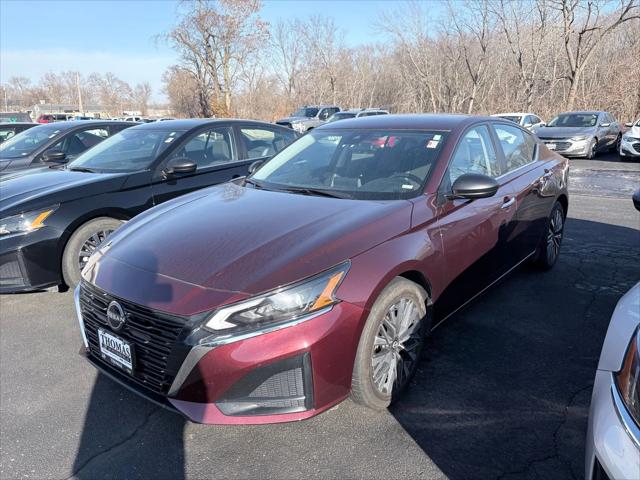 2024 Nissan Altima SV FWD