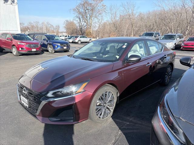 2024 Nissan Altima SV FWD