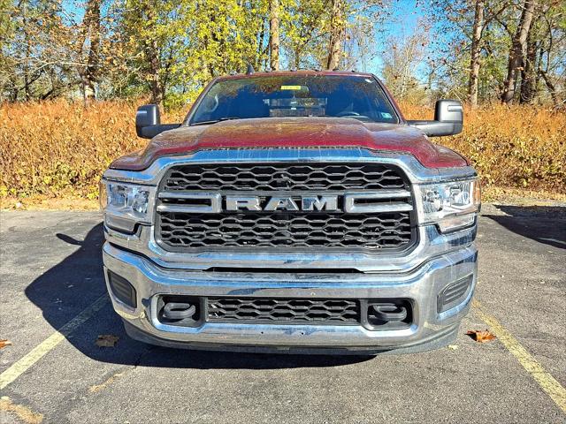 2024 RAM 3500 Tradesman Crew Cab 4x4 8 Box 2024 RAM 3500 Tradesman Crew Cab 4x4 8 Box