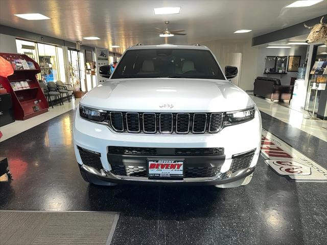 2025 Jeep Grand Cherokee L Limited 4x4 2025 Jeep Grand Cherokee L Limited 4x4