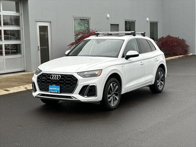 2024 Audi Q5 Premium Plus 45 TFSI S line quattro 2024 Audi Q5 Premium Plus 45 TFSI S line quattro