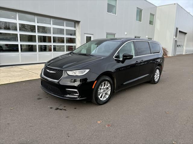 2024 Chrysler Pacifica Touring L 2024 Chrysler Pacifica Touring L