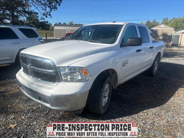 2021 RAM 1500 Classic Tradesman Crew Cab 4x4 57 Box 2021 RAM 1500 Classic Tradesman Crew Cab 4x4 57 Box