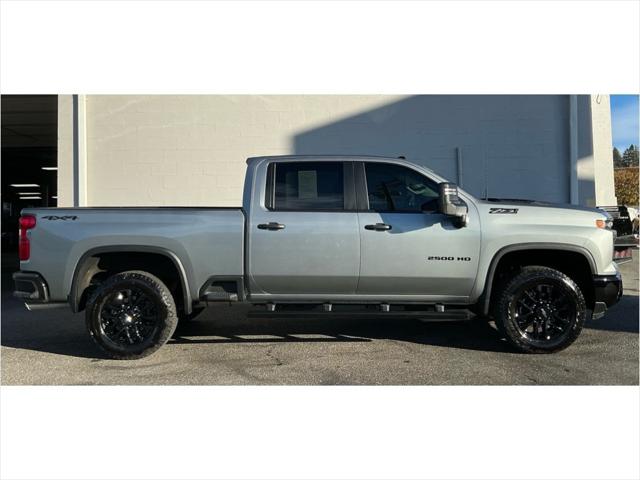 2025 Chevrolet Silverado 2500HD 4WD Crew Cab Standard Bed Custom 2025 Chevrolet Silverado 2500HD 4WD Crew Cab Standard Bed Custom
