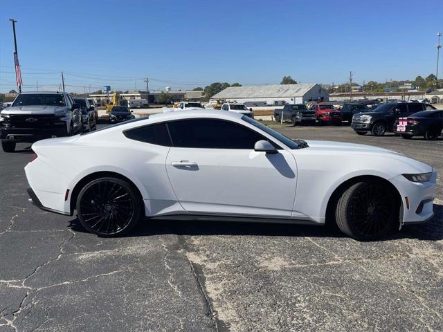 2024 Ford Mustang EcoBoost Fastback 2024 Ford Mustang EcoBoost Fastback