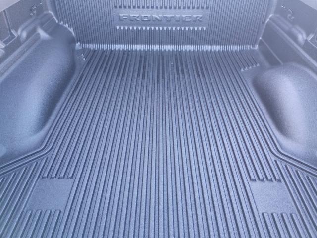 2026 Nissan Frontier Crew Cab Long Bed SV 4x2
