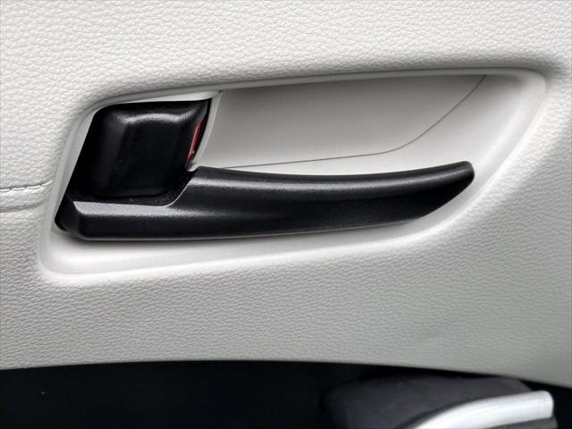 2023 Toyota Corolla Cross L [9]