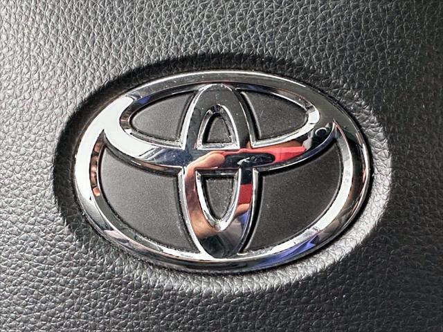 2023 Toyota Corolla Cross L [21]