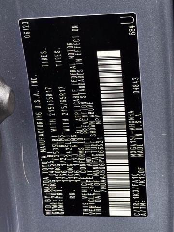 2023 Toyota Corolla Cross L [29]