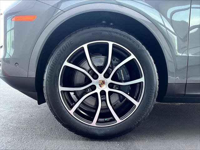 2026 Porsche Cayenne Unknown