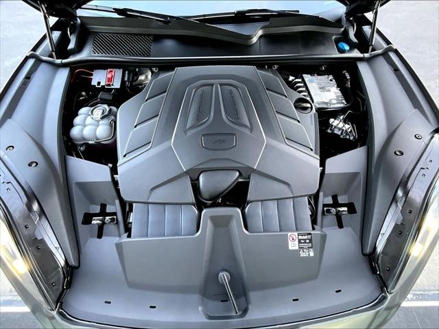 2026 Porsche Cayenne Unknown
