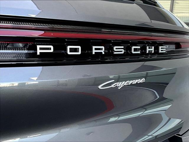 2026 Porsche Cayenne Unknown