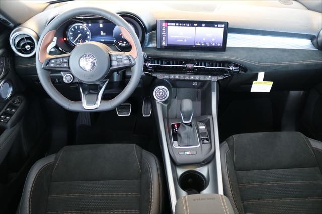 2025 Alfa Romeo Tonale Intensa AWD
